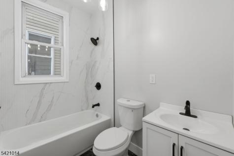 301 Ellis Avenue Irvington NJ 07111