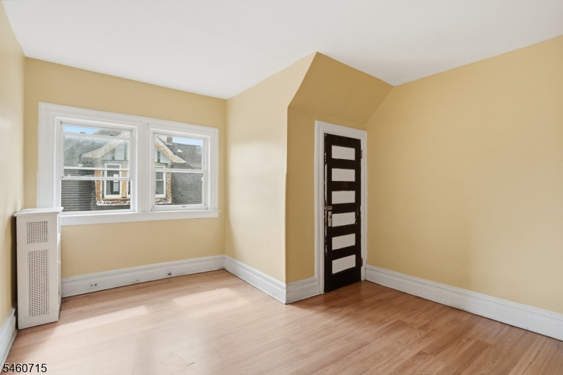 1053 Sanford Avenue Irvington NJ 07111