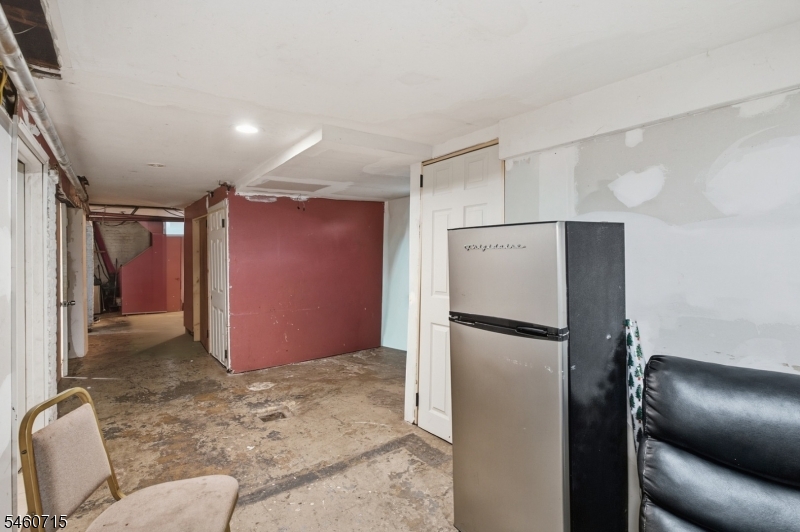 1053 Sanford Avenue Irvington NJ 07111
