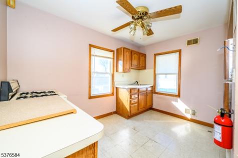 511 W Westfield Avenue Roselle Park NJ 07204
