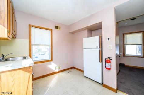 511 W Westfield Avenue Roselle Park NJ 07204