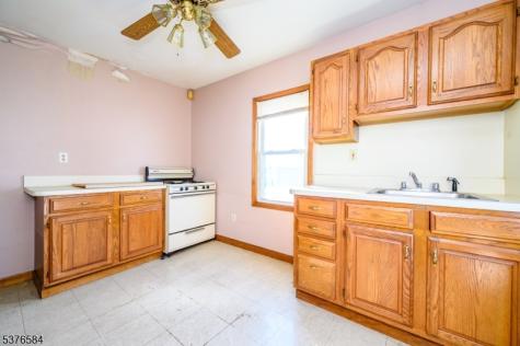 511 W Westfield Avenue Roselle Park NJ 07204