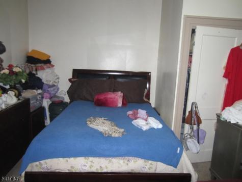 150 Hillside Terrace Irvington NJ 07111
