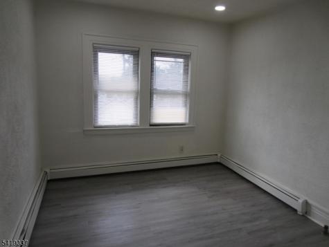 150 Hillside Terrace Irvington NJ 07111