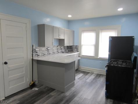 150 Hillside Terrace Irvington NJ 07111