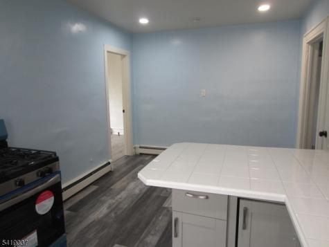 150 Hillside Terrace Irvington NJ 07111