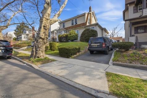 819 Lyons Avenue Irvington NJ 07111