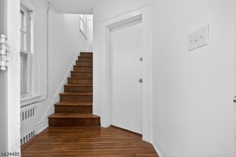 819 Lyons Avenue Irvington NJ 07111