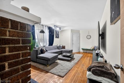 819 Lyons Avenue Irvington NJ 07111