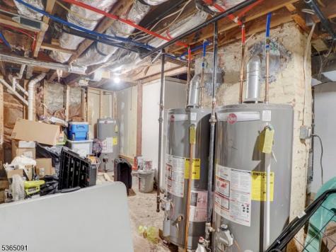 102 N 17th Street East Orange NJ 07017