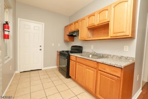 395 S 15th Street Newark NJ 07103