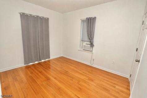 395 S 15th Street Newark NJ 07103