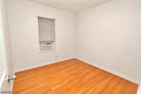 395 S 15th Street Newark NJ 07103