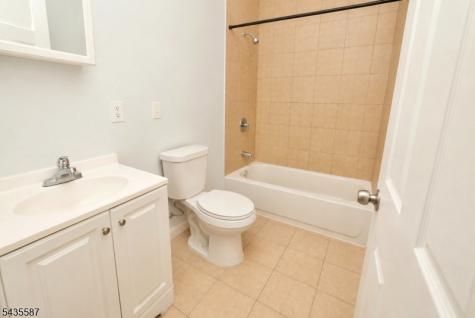 395 S 15th Street Newark NJ 07103