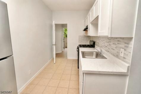 395 S 15th Street Newark NJ 07103