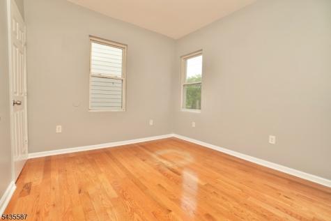 395 S 15th Street Newark NJ 07103