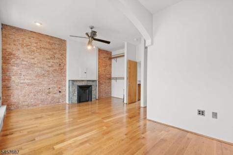 72 Columbia Street Newark NJ 07102
