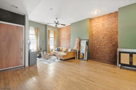 72 Columbia Street Newark NJ 07102