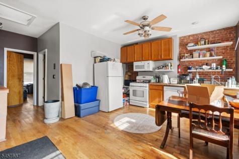 72 Columbia Street Newark NJ 07102