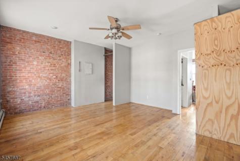72 Columbia Street Newark NJ 07102