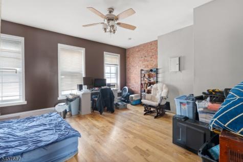 72 Columbia Street Newark NJ 07102