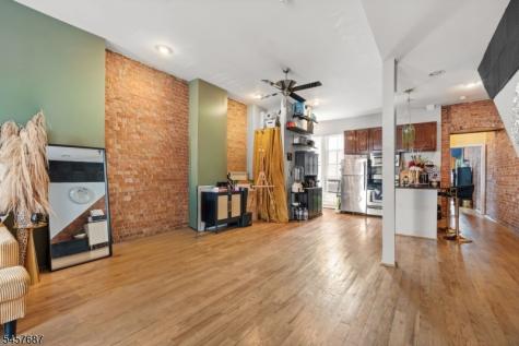 72 Columbia Street Newark NJ 07102