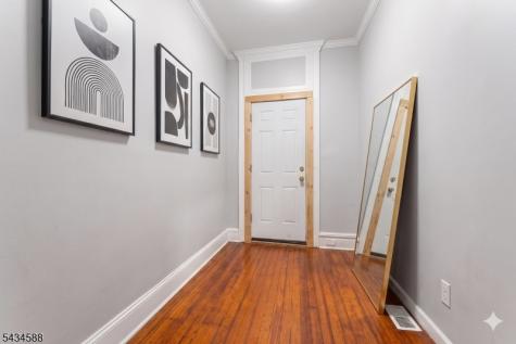 665 Grove Street Irvington NJ 07111