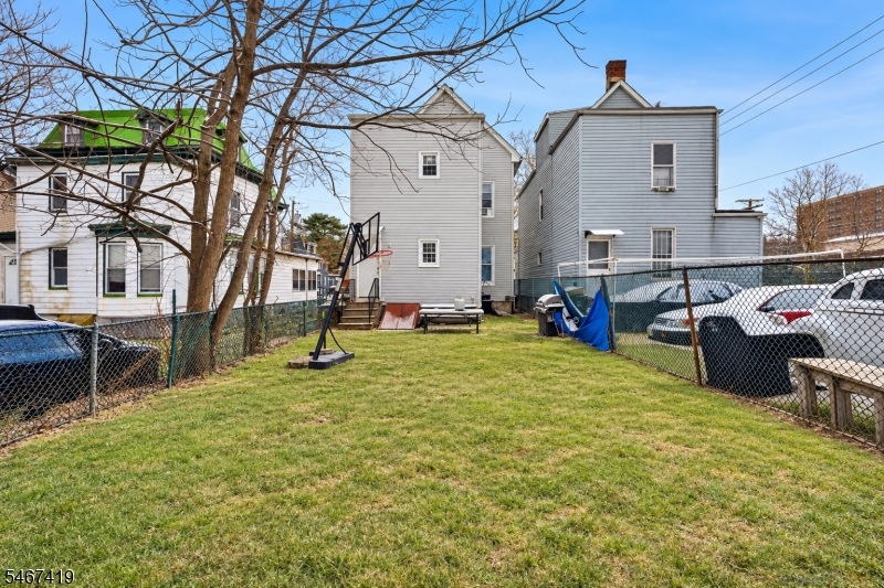 30 N 11th Street Newark NJ 07107