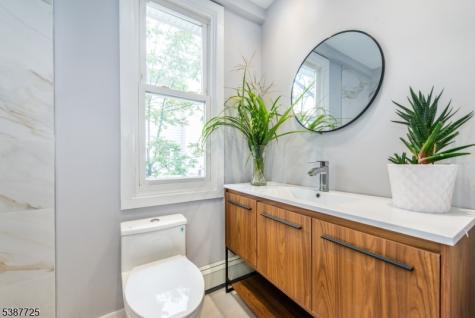 21 Forest Street Montclair NJ 07042