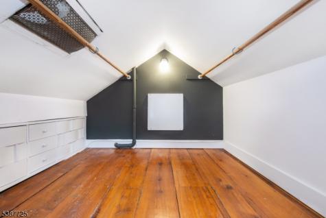 21 Forest Street Montclair NJ 07042