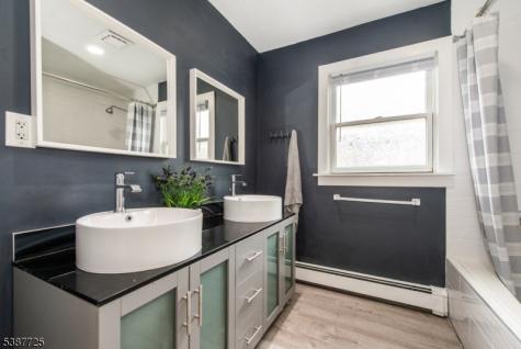 21 Forest Street Montclair NJ 07042