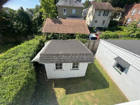 2 Park Drive North West Orange NJ 07052