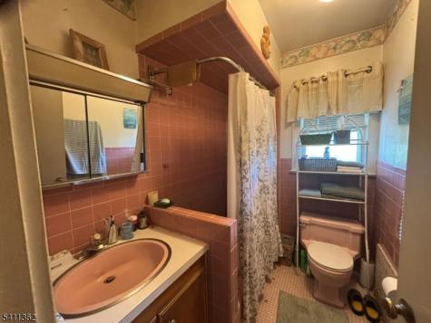 2 Park Drive North West Orange NJ 07052