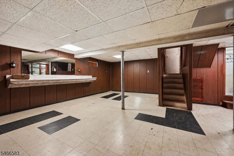 199 Brookside Avenue Irvington NJ 07111
