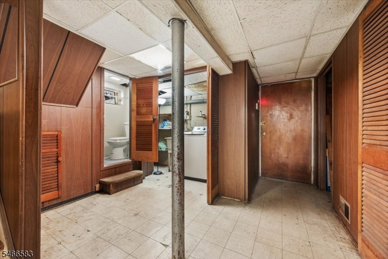 199 Brookside Avenue Irvington NJ 07111