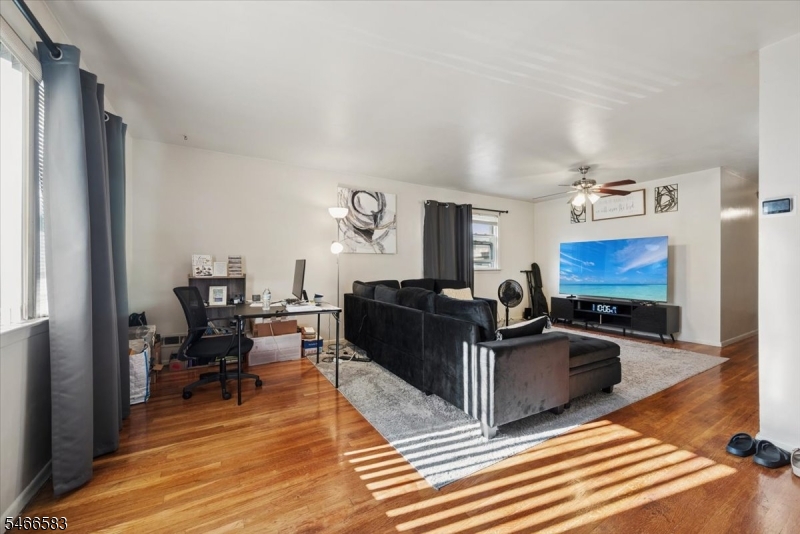 199 Brookside Avenue Irvington NJ 07111