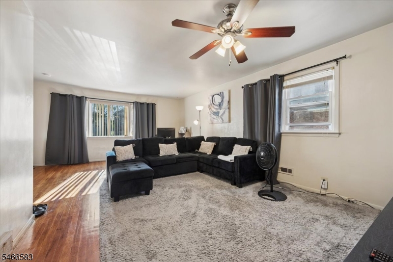 199 Brookside Avenue Irvington NJ 07111
