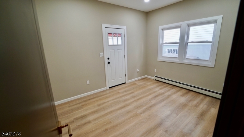805 3RD Avenue Elizabeth NJ 07202
