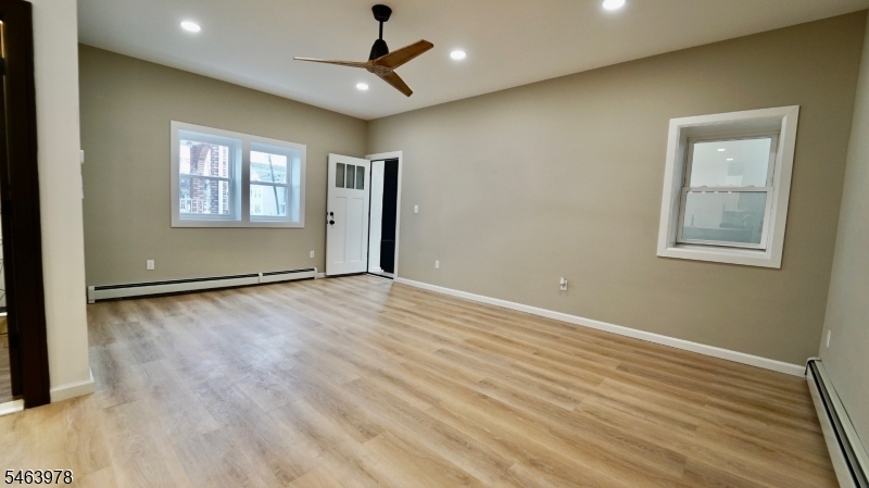805 3RD Avenue Elizabeth NJ 07202