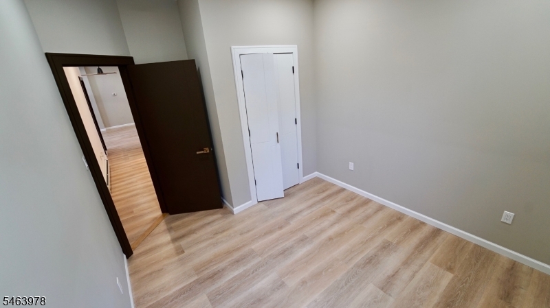 805 3RD Avenue Elizabeth NJ 07202