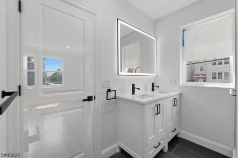 434 S 10th Street Newark NJ 07103
