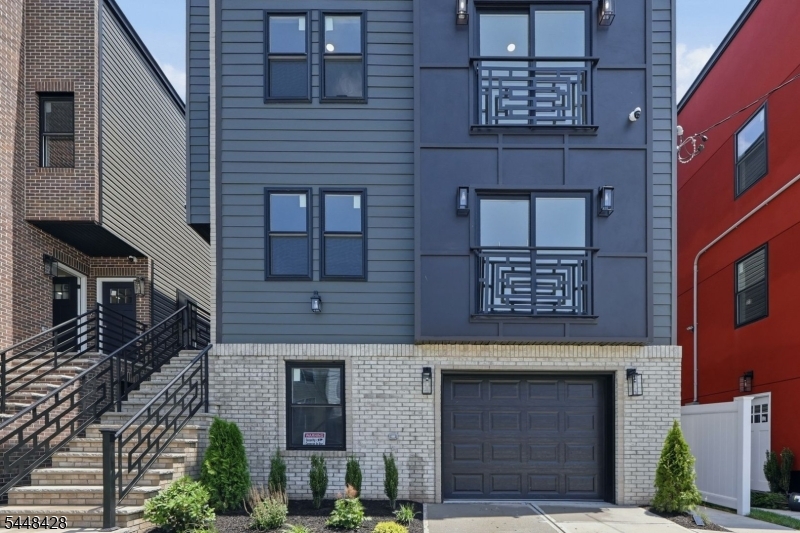 434 S 10th Street Newark NJ 07103
