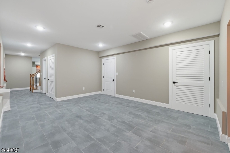 434 S 10th Street Newark NJ 07103