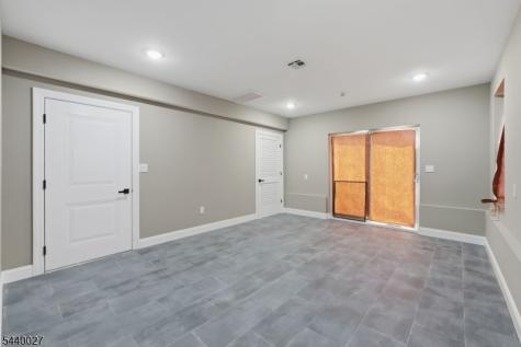 434 S 10th Street Newark NJ 07103