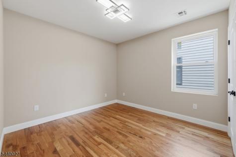 434 S 10th Street Newark NJ 07103