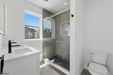 434 S 10th Street Newark NJ 07103