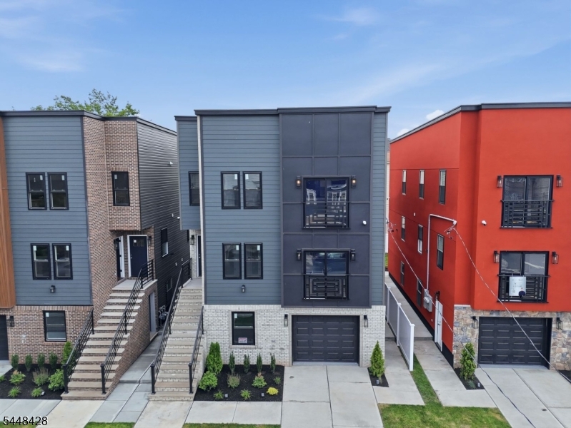 434 S 10th Street Newark NJ 07103