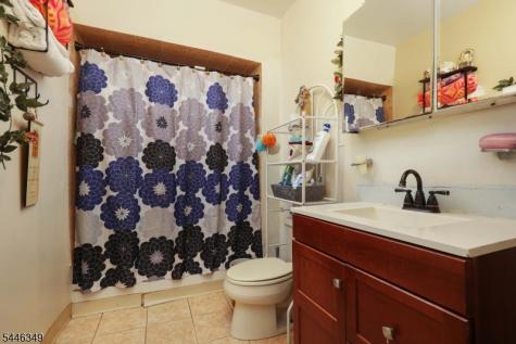 92 Chestnut Street East Orange NJ 07018