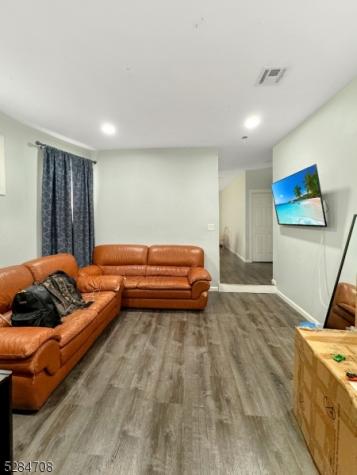 132 Ridge Street Newark NJ 07104