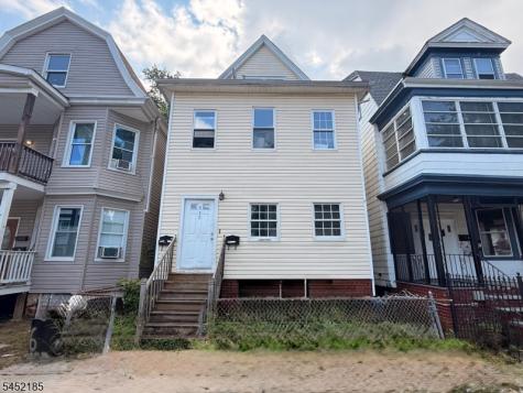 538 Norwood Street East Orange NJ 07018